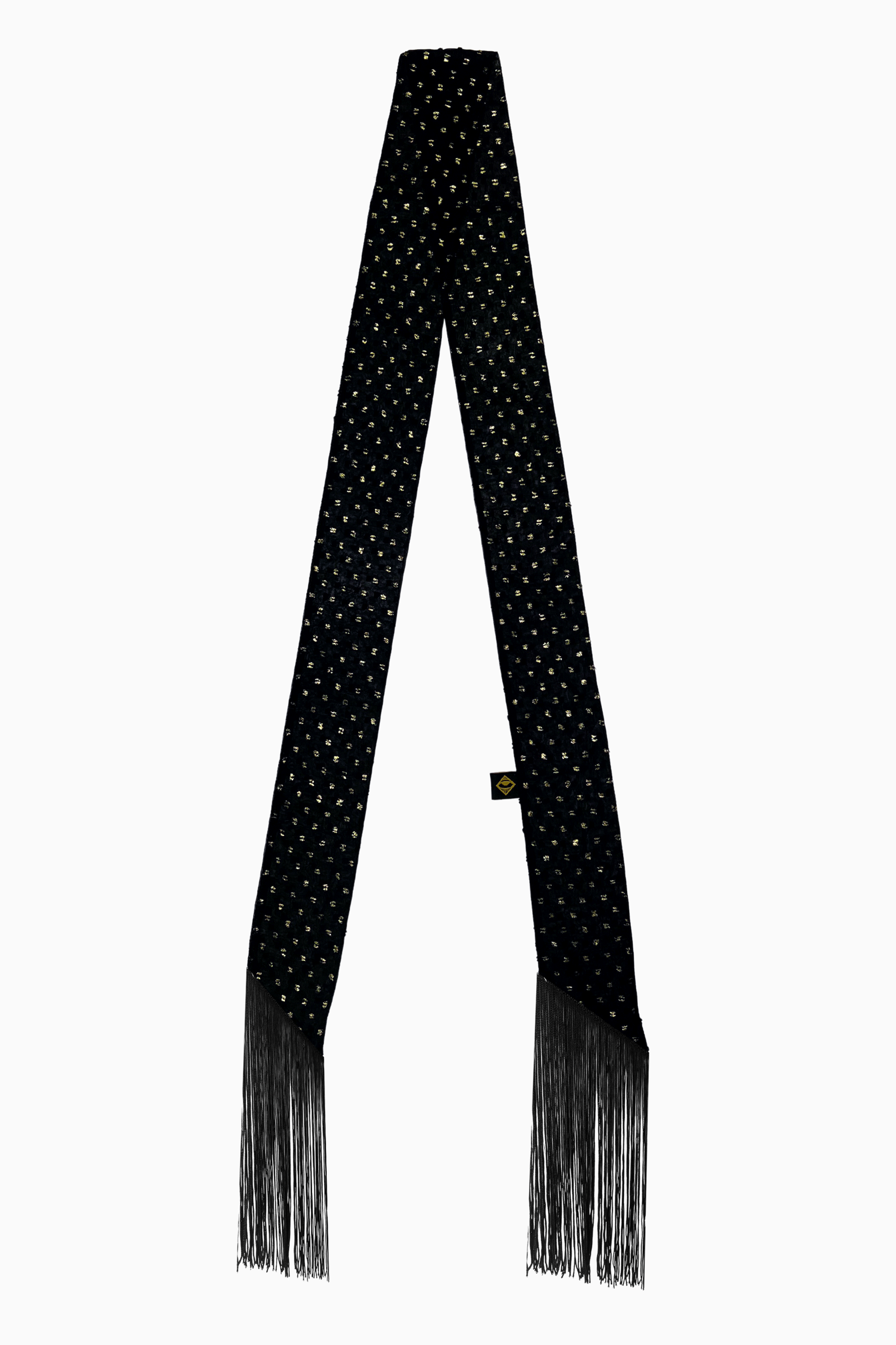 The Stellar Scarf
